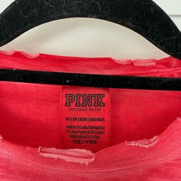 Victoria’s Secret Pink Women’s Extra Small Distressed Varsity Tee - Picture 2 of 4